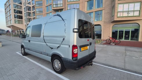 2p Renault bus from 2010