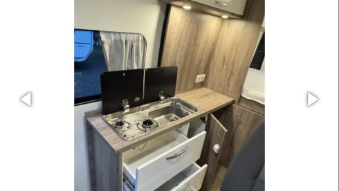 2p Peugeot bus from 2011