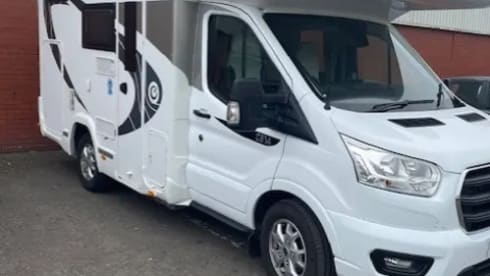 LITTLE VIP 4 – LUXURY 4 BERTH