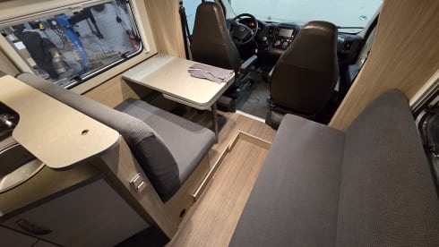 4p Knaus semi-integrated from 2020