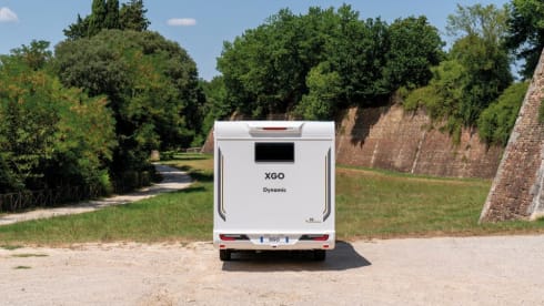 RIMOR DYNAMIC 35 FANTASTIC COMFORTABLE AND SAFE OVERCAB CAMPER