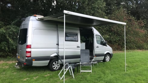 MB Sprinter 318 CDI (184hp) Full Option Bus Camper !! 210cm Stand Height !!