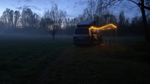 The Smiling Van – Camper Volkswagen per 4 persone, modello 2023