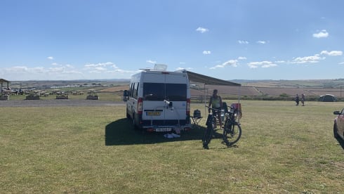 Knaus VanTourer 630 Bus Camper 
