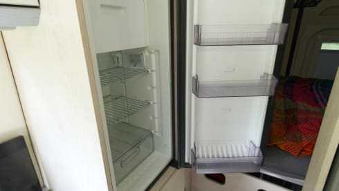 Frits – Frits: Comfortabele, complete camper voor 2 personen (en 1 hond)