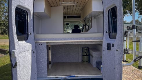 Gerrit – 2p Peugeot bus from 2019