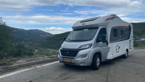4p Bürstner AUTOMAAT semi-integrated from 2016