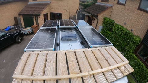 Boohoo Aloha – 2 berth Mercedes-Benz campervan from 2015