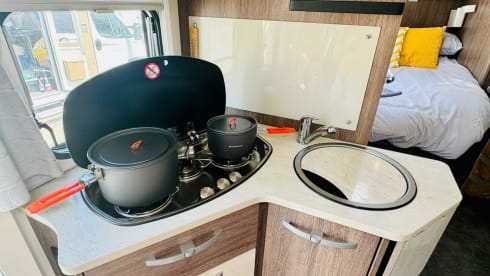 Burt – Off-grid nomad adventure 2016 