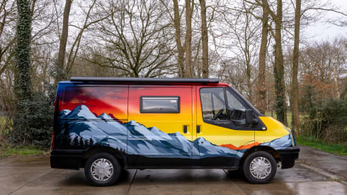 Mountain – 2p Ford bus uit 2007