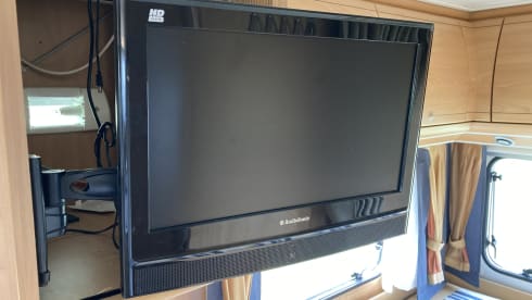 4p Bürstner semi-integrated uit 2005