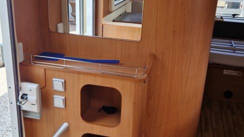  Ruime Fiat Giottiline 7p  Camper met inventaris.