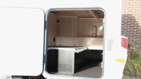 2p Sunlight semi-integrated uit 2019