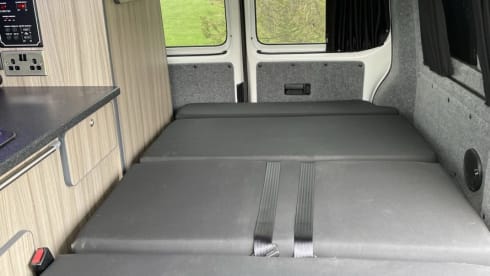2/4 berth VW T6 Campervan With Heating