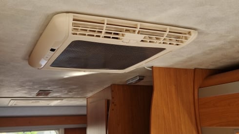  Ruime Fiat Giottiline 7p  Camper met inventaris.