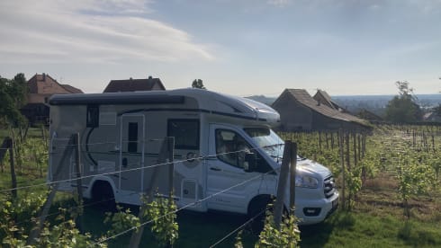 4p Chausson semi-integrated uit 2024