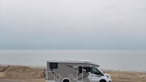 Chausson Titanium – CHAUSSON 777GA PREMIUM TITANIUM 2023 AUTOMATIC FULLY UTGEREST