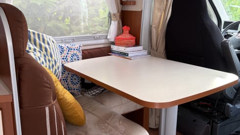Familie de Puijt & le Grand Camper – Fiat 4P semi-intégrée à partir de 2012