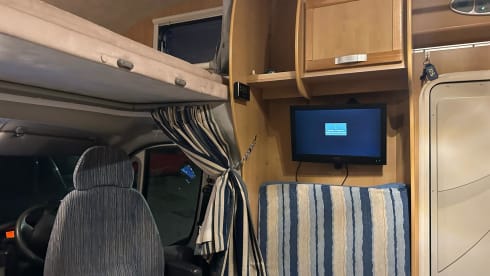 5 berth Fiat mclouis Lagan  2008 