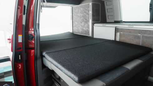 Weekender One – 4 berth Volkswagen campervan - AUTOMATIC