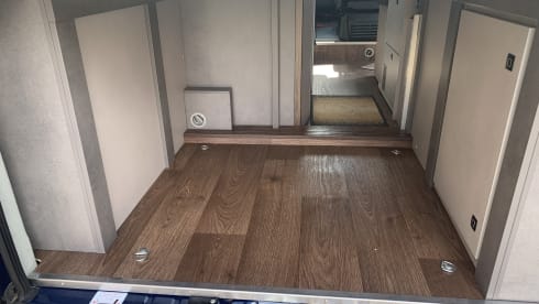 Klein ruimtewonder – Possl Shine.