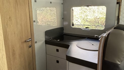 Fiat Ducato Rollerteam 2020  – 4p Roller Team semi-integrated uit 2020