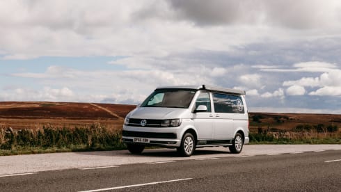 Duke – 4 berth Volkswagen campervan from 2015