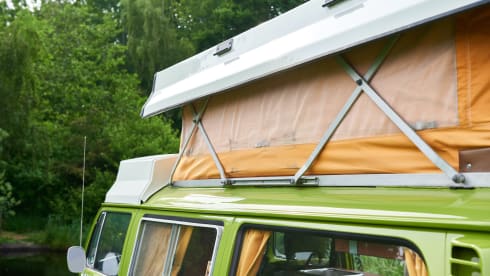 Bus California  – Volkswagen T2b, 1978