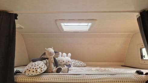 Nice spacious Fiat Ducato 2.8Tdi with all amenities 