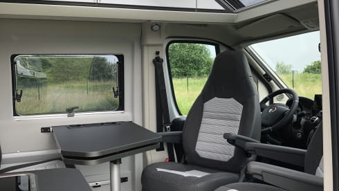 Adria Twin 640 SLB Supreme C automatic