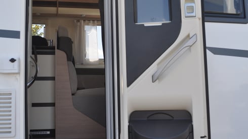 Very spacious family-integrated (new!)