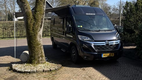 Beautiful Possl bus camper (2019) complete with inventory.
