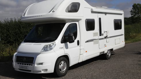 Bessie – 6 berth pet friendly motorhome, based between Brighton and Gatwick