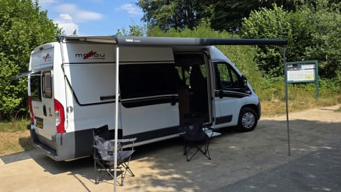 .malibu – 2p Carthago bus uit 2017