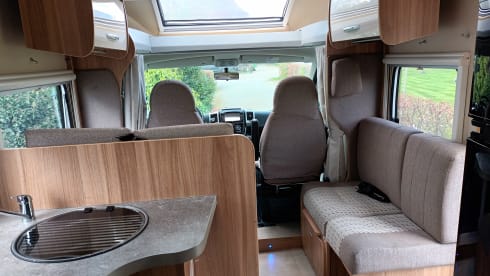 Camper met sfeer – 4 Person Chausson half integral