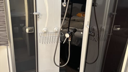 5p Benimar semi-integrated uit 2017