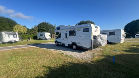 Rascals – 6 berth Ford roller team zefiro 