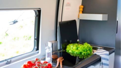 Elios Van 63 Family  – 4p Adria Mobil bus from 2024