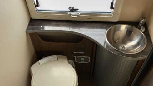 4-person Chausson semi-integrated from 2012