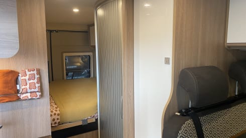 4p Laika bus from 2022