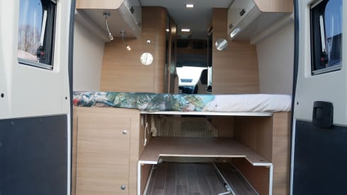 Mclouis 4 Menfys S-Line , 2 Sleeps / 4 Seats.