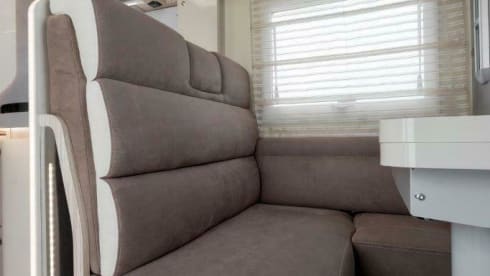 Dream on wheels – ELNAGH T LOFT 530 Happy Camper
