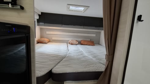 Mobile-Home –  Nordic Edition 627GA Sky Ford 170 AUTOMAAT uit 2025 