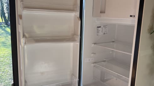 Omgebouwde (2025) offgrid bus