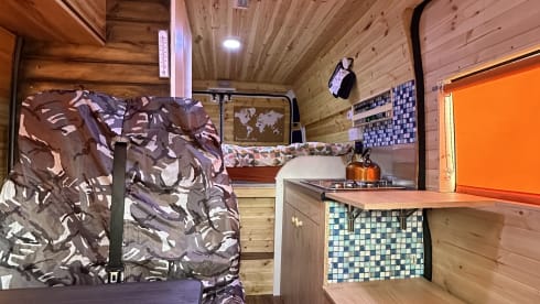 Sparrow_The_Van – 3 berth Peugeot campervan 