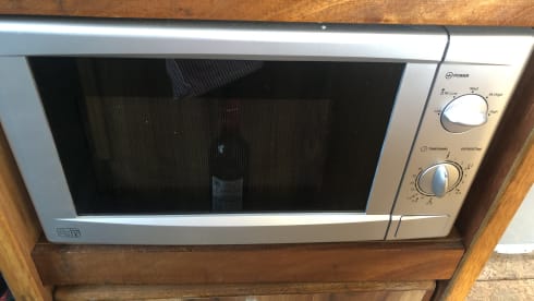Billie – Insurance included · Low mileage · LPG + optional bedding available