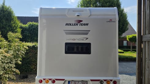 Roller team Kronos Tl74 – Volledig uitgeruste camper 2025 