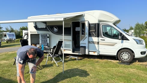 Benimar Cocoon 468 – DELUXE mobile home 4 pers with tow bar