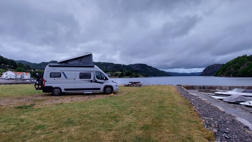 Knaus Boxstar Street 600 - 160 HP - with pop-up roof