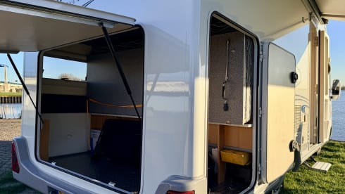 BasCar – Mercedes-Benz - Frankia Comfortclass - Automatik - Vollausstattung